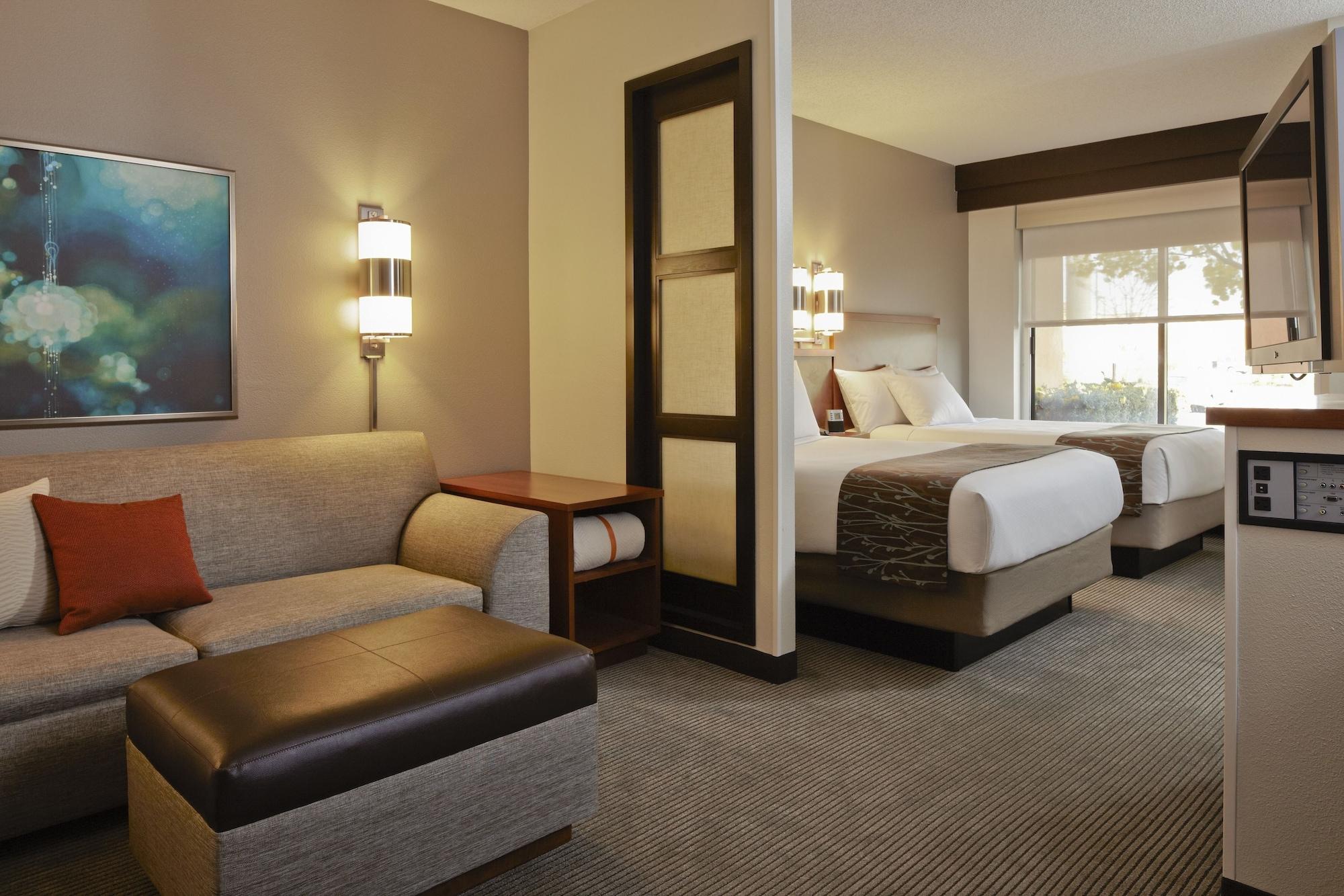 Hyatt Place Fort Worth / Cityview Exterior photo